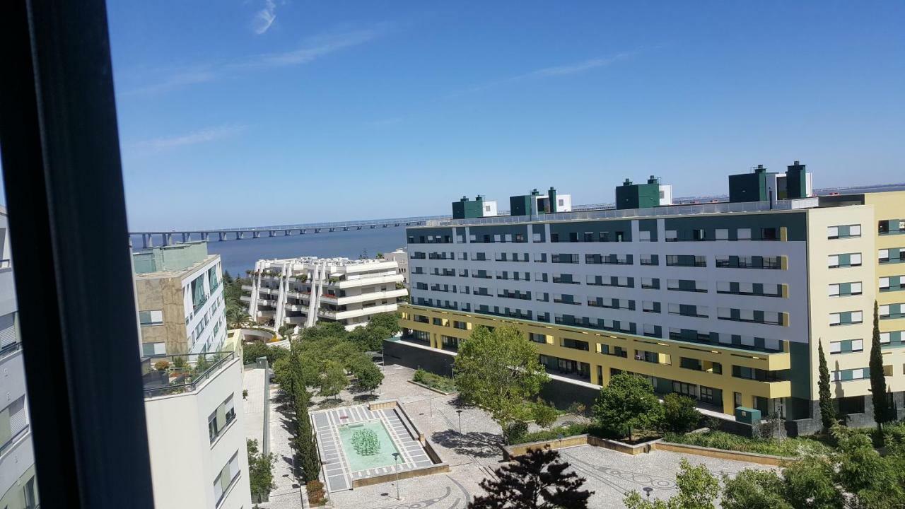 Parque Nacoes Prime Apartments 13 Lisbon Exterior photo